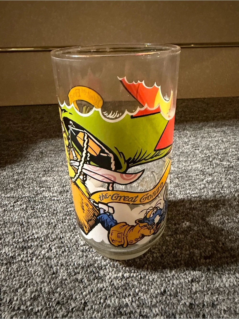 The Great Muppet Caper Vintage 1981 Promo Glass featuring Kermit the Frog